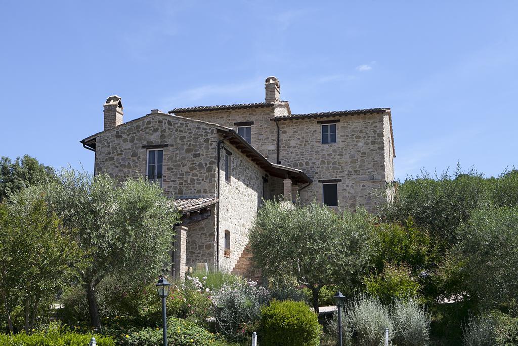 Re Artu Assisi Country Lifestyle Aparthotel Eksteriør bilde